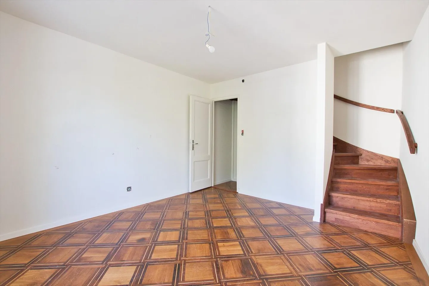 2,5 Zimmer Neubau mit Garten - Foto 7 von 9