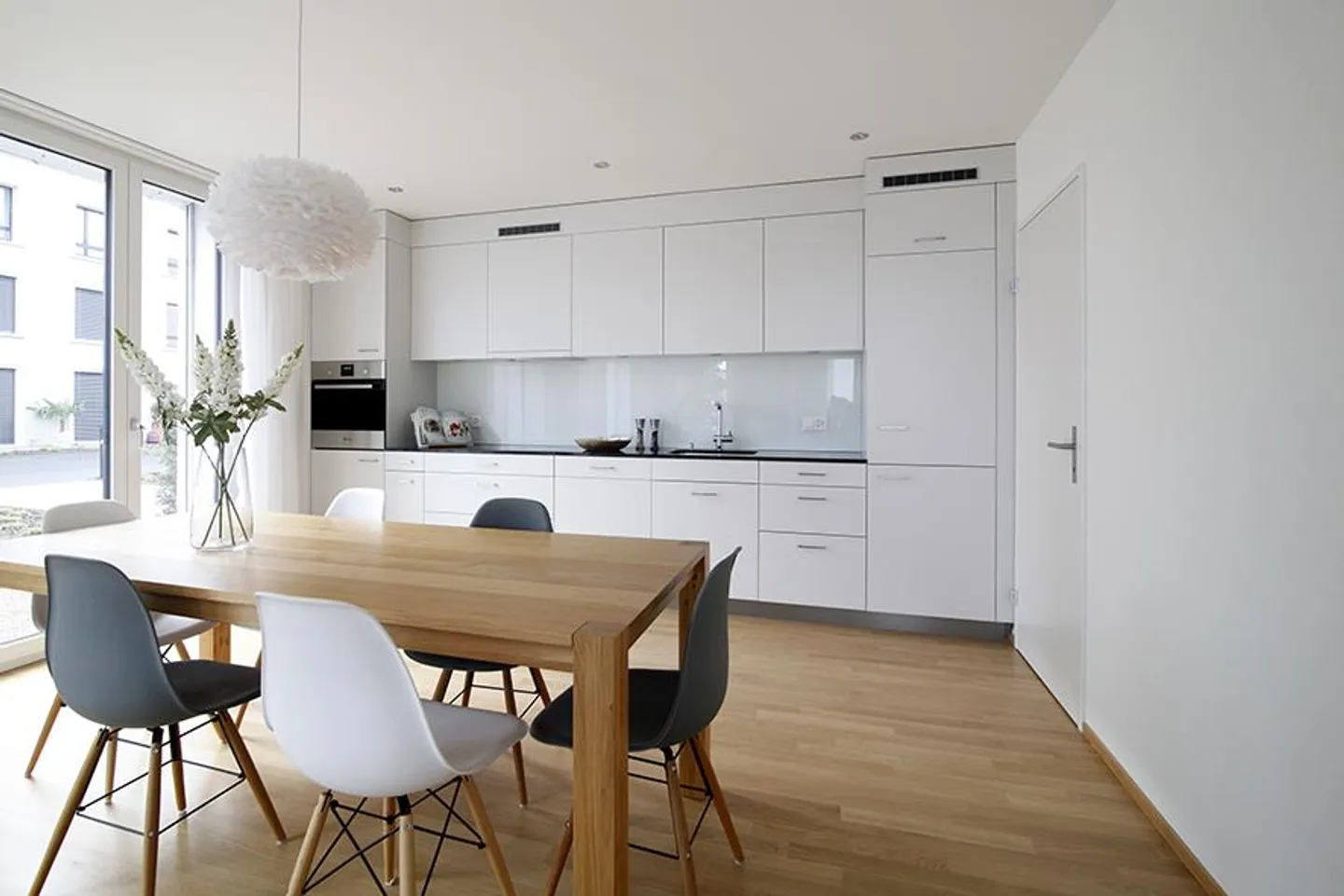 Living close to the city yet in peace? Your search ends here! - Photo 5 of 13