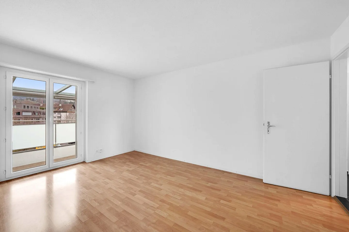 Bright 3-room apartment for rent in Oberuzwil - Photo 6 of 9