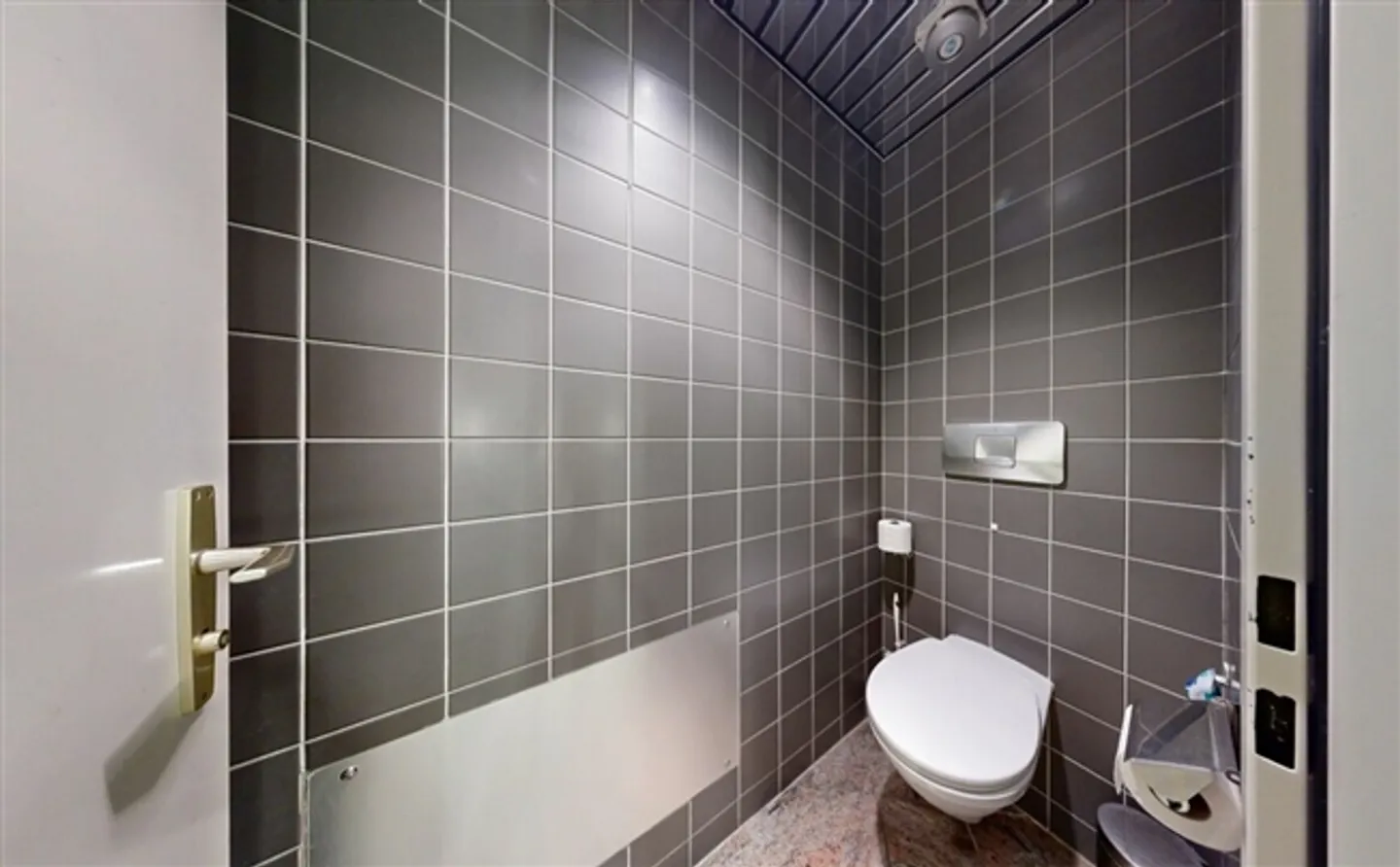 Espace commercial attrayant au centre de Burgdorf - Photo 10 sur 11
