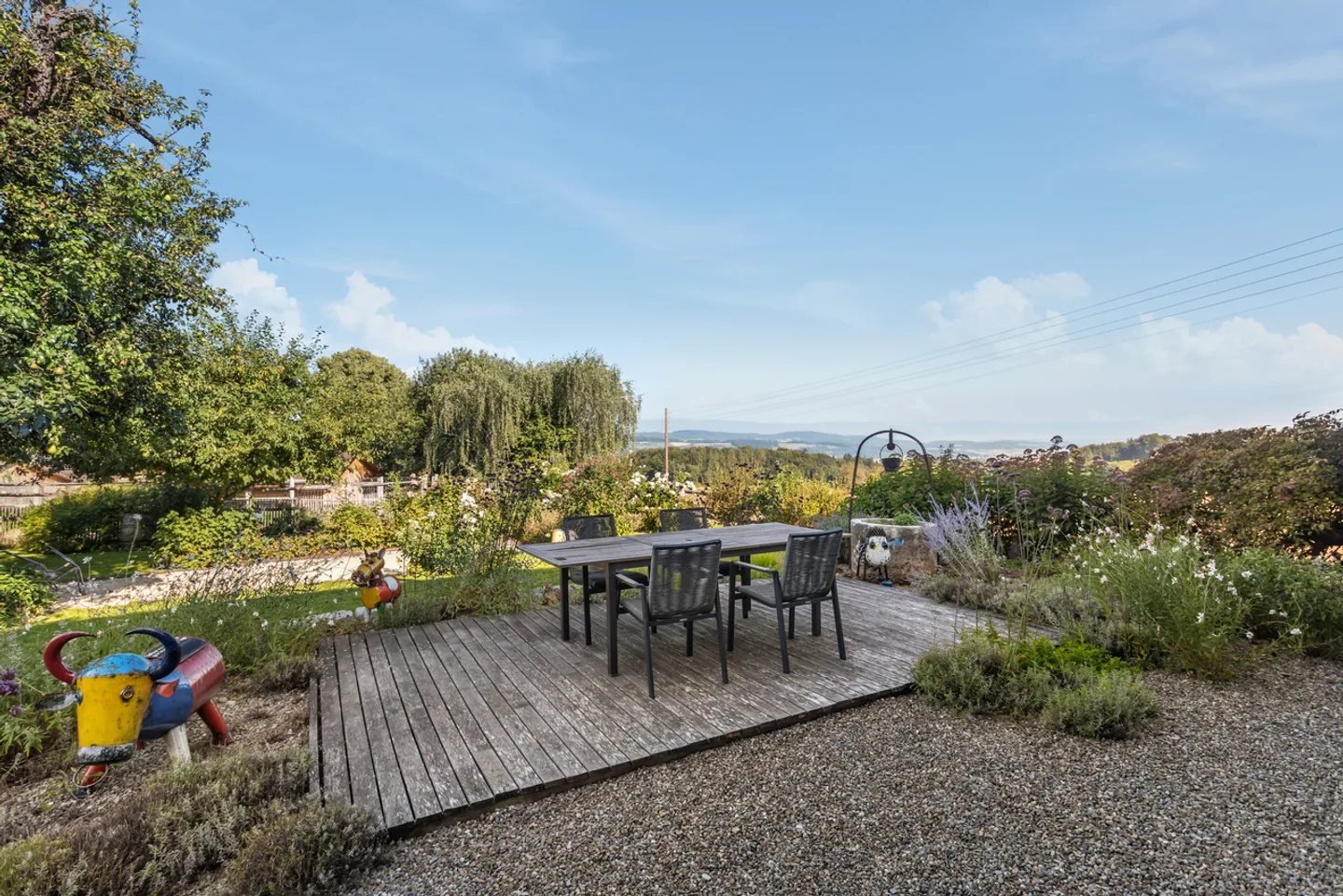 Magnificent renovated farmhouse with stable and paddock - Photo 9 of 13