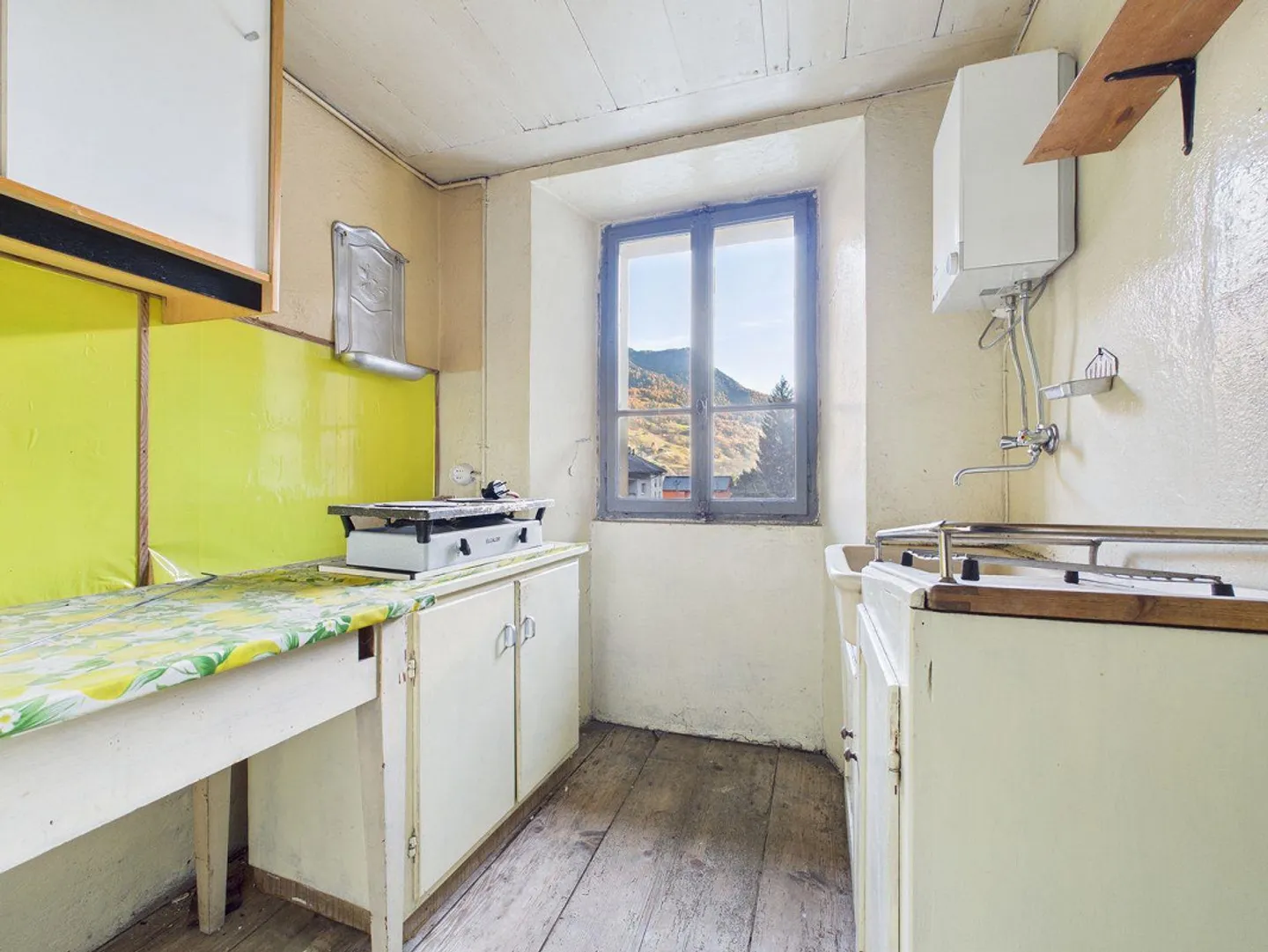 Traditional house with large and beautiful building land - Ambrì - Photo 5 of 14