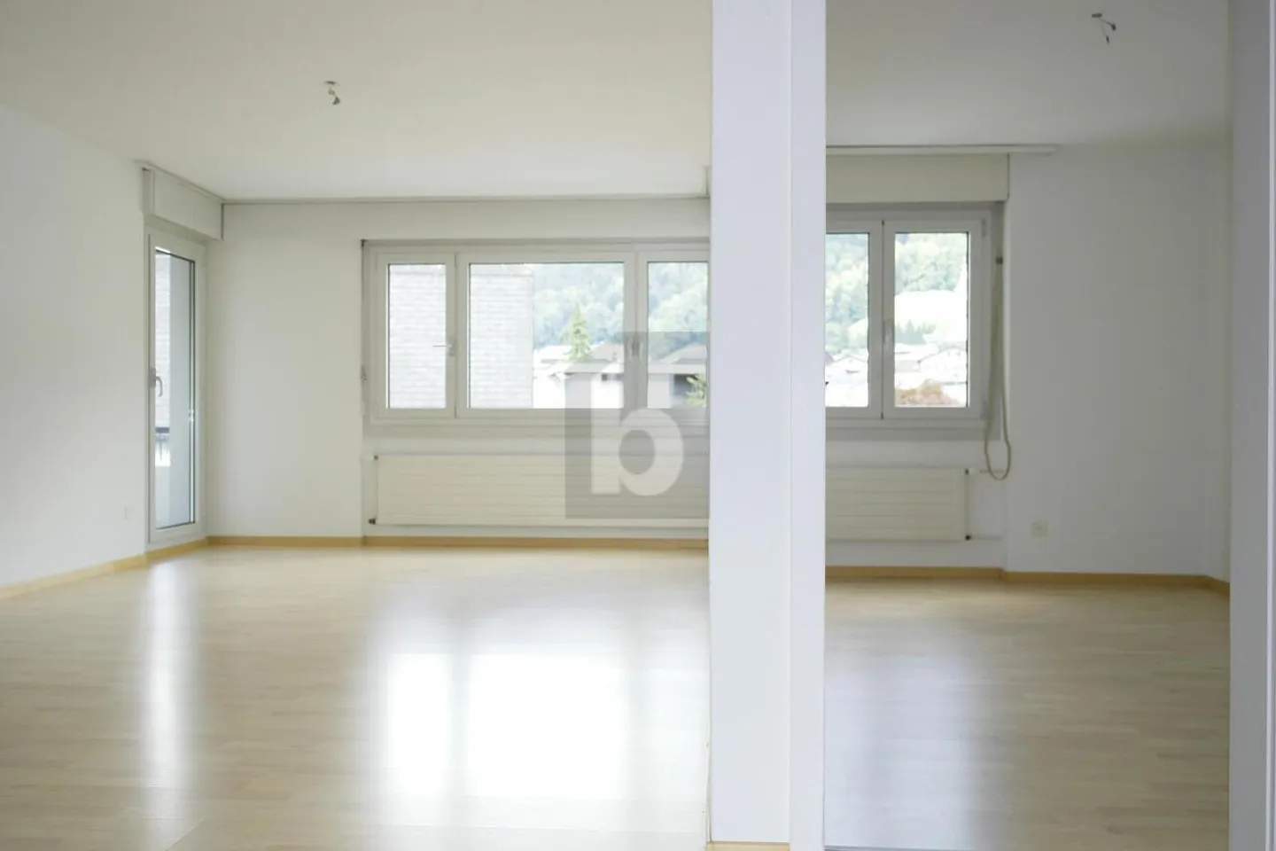 Charmante Wohnung mit Bergsicht - Foto 3 von 6