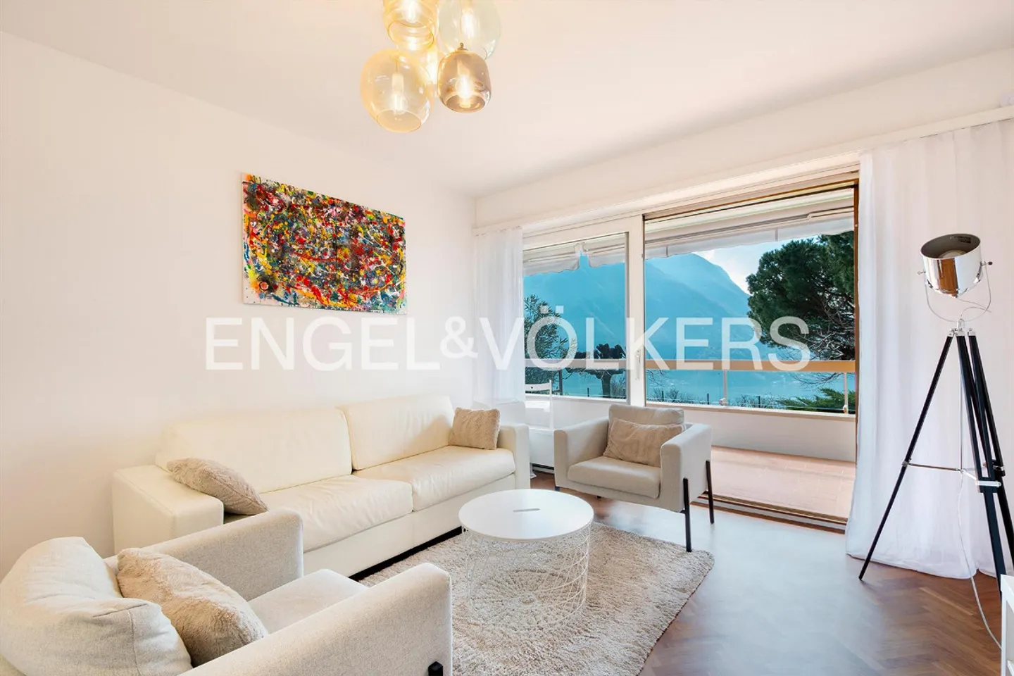Appartamento Incantevole e Confortevole con Vista sul Lago - Foto 4 di 12