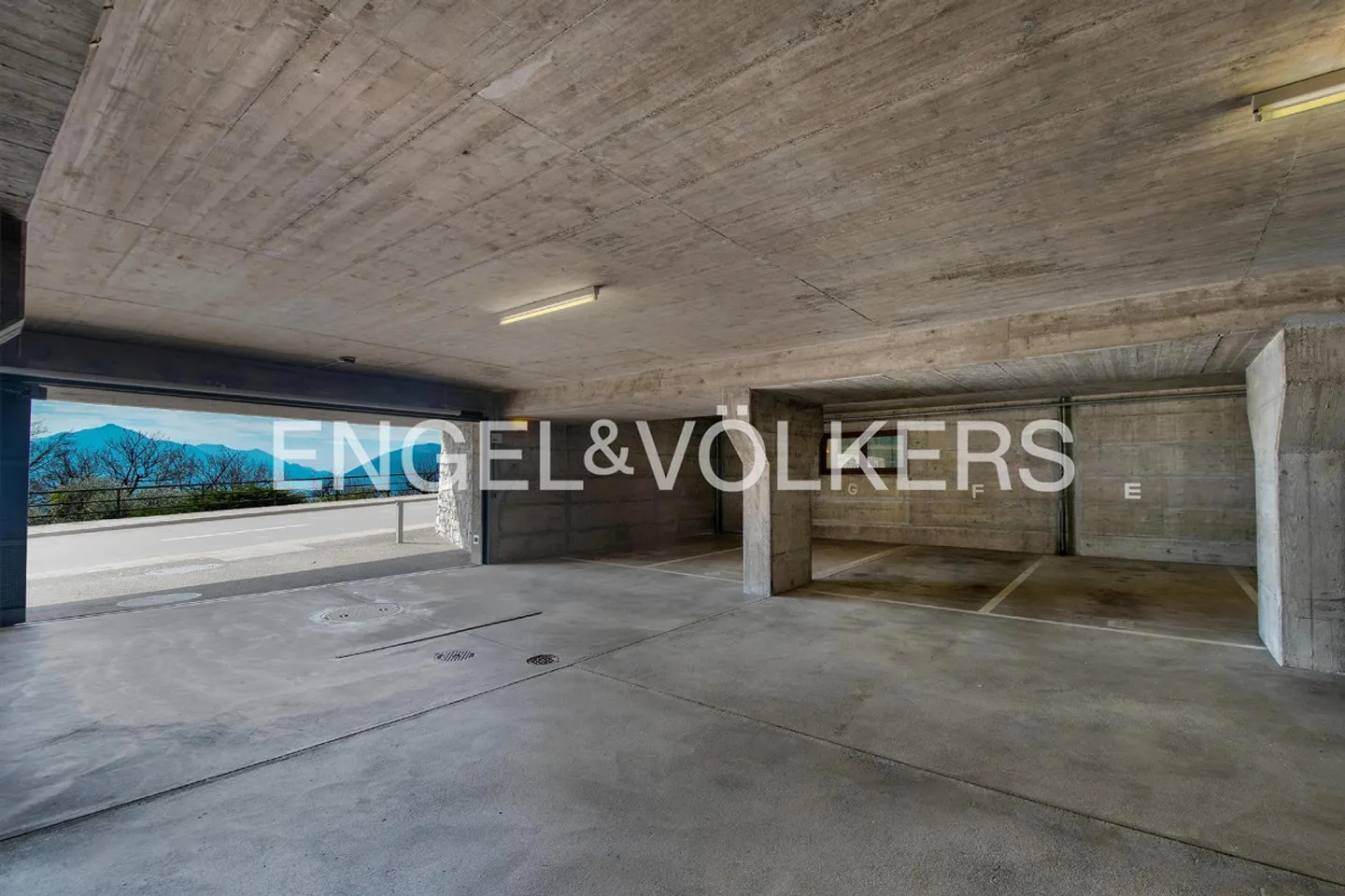 Appartamento Incantevole e Confortevole con Vista sul Lago - Foto 11 di 12