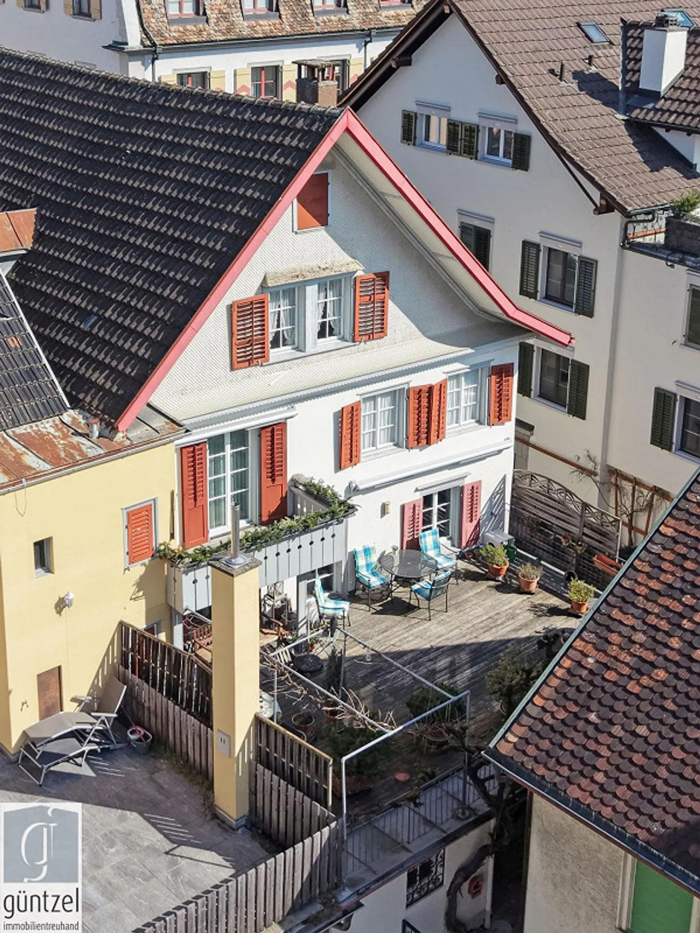 Attraktives Generationenhaus - Foto 2 von 13