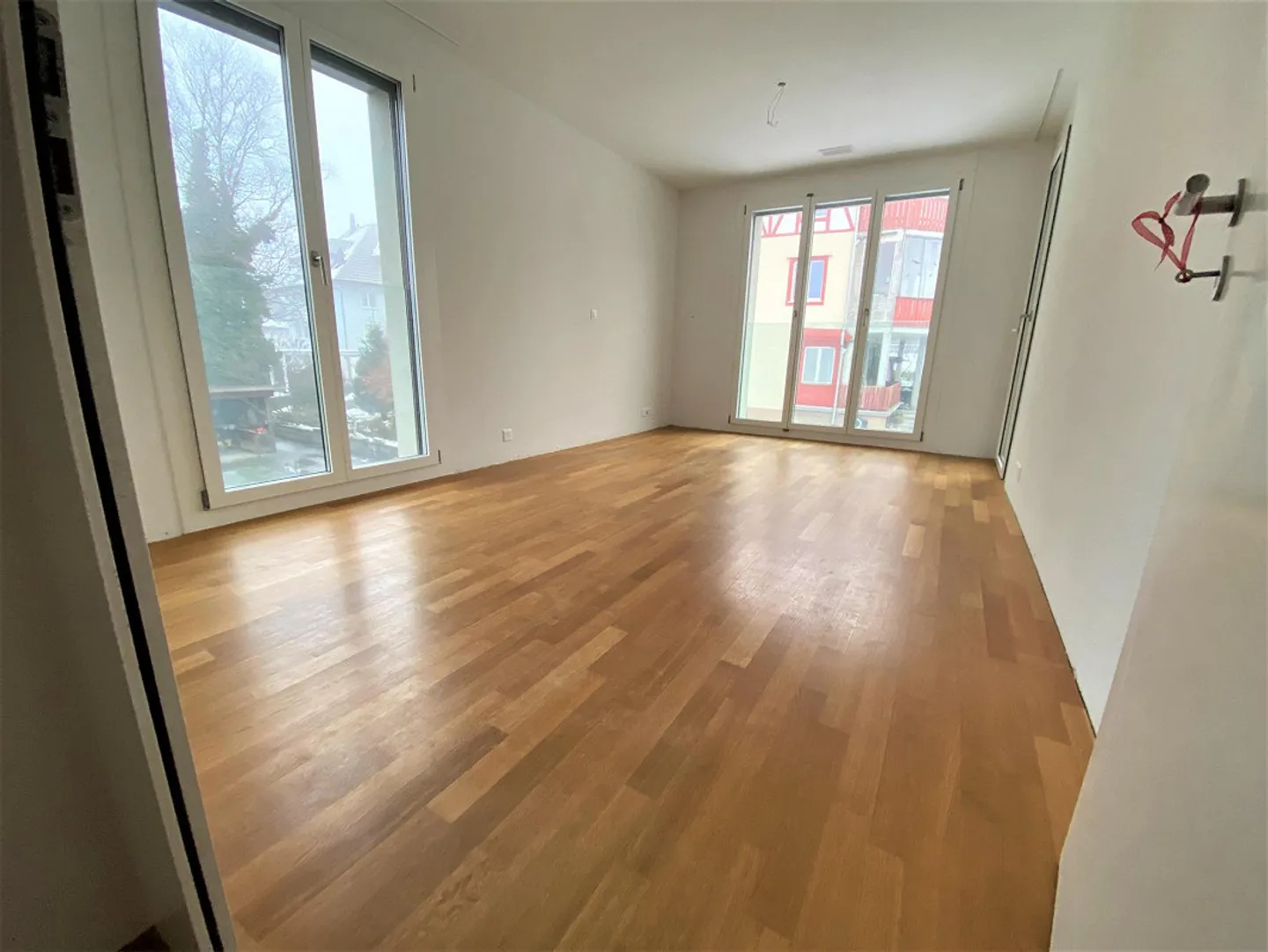 Bright 4.5 Room Apartment in the Heart of Entlebuch - Photo 8 of 10