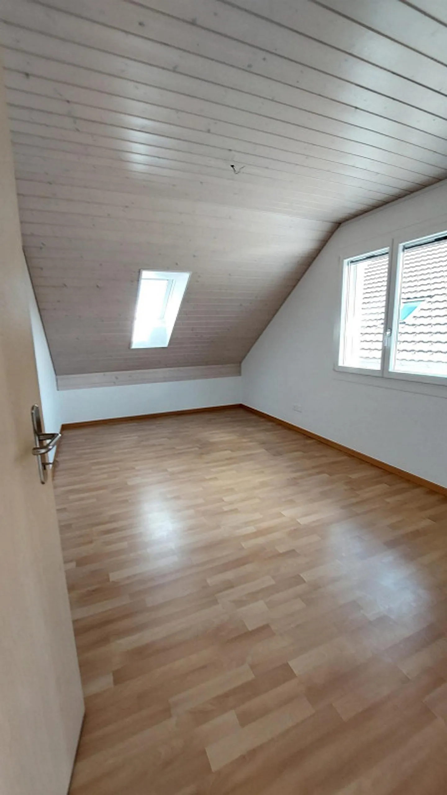 Geräumige 4.5 Zimmer Wohnung - Foto 9 von 19