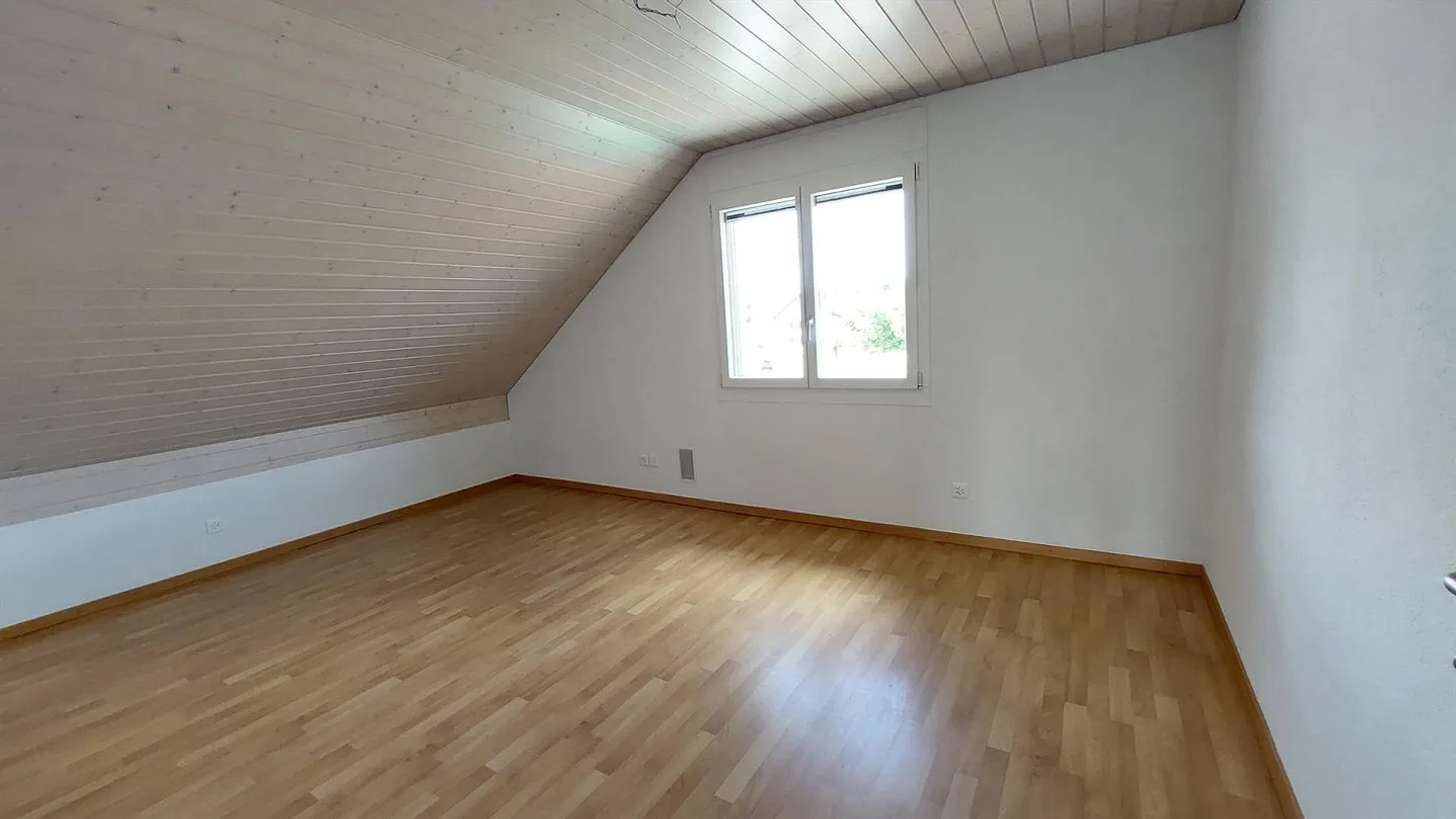 Geräumige 4.5 Zimmer Wohnung - Foto 8 von 19