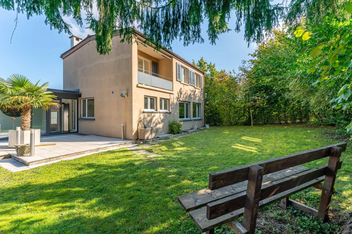 Ehemaliges Postgebäude mit Einfamilienhaus & Gewerbe - zentrumsnah in Itingen - Foto 11 von 12