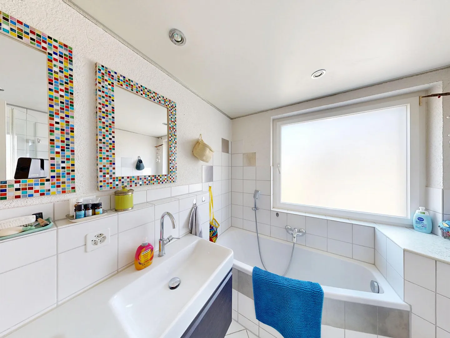 Maison individuelle de 6 pièces dans un emplacement central - Photo 7 sur 17