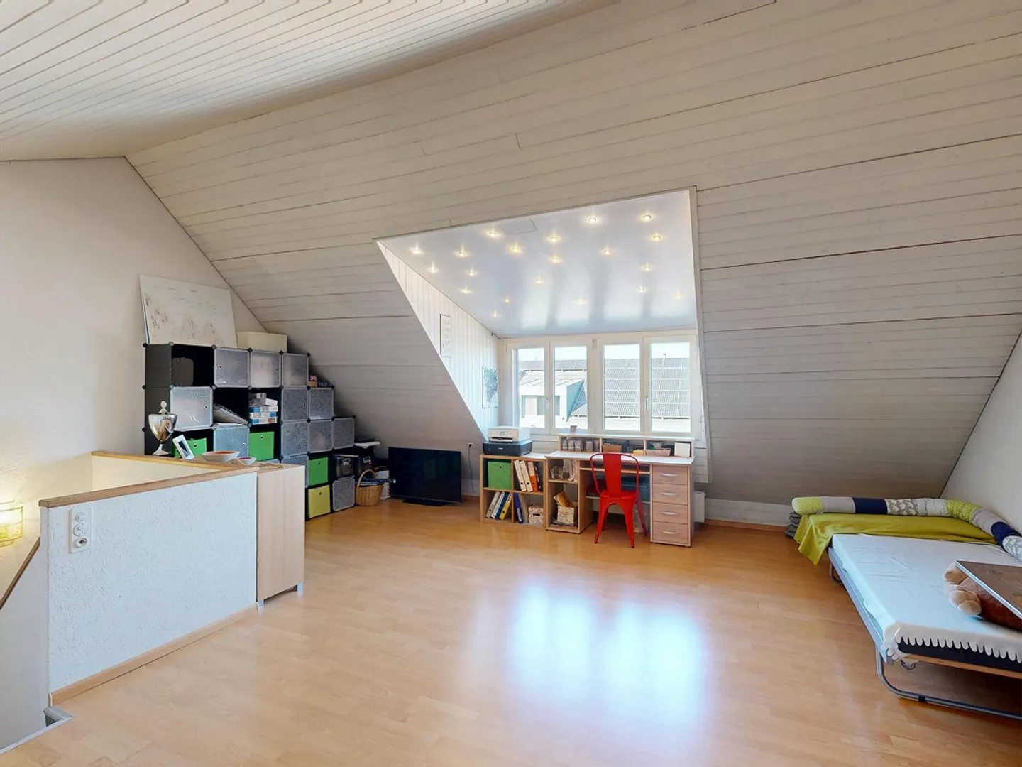 Maison individuelle de 6 pièces dans un emplacement central - Photo 12 sur 17