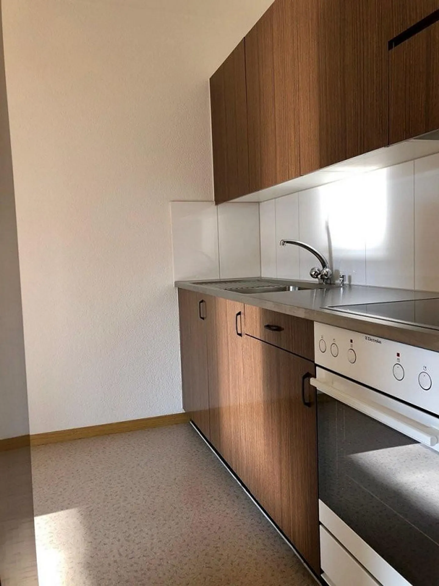 Sonnige Wohnung in Stettlen - Familienfreundliche Umgebung - Foto 3 di 7