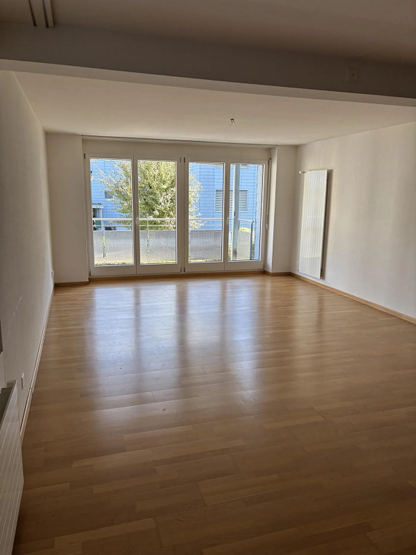 Geräumige Familienwohnung in Zürich - Foto 3 von 9
