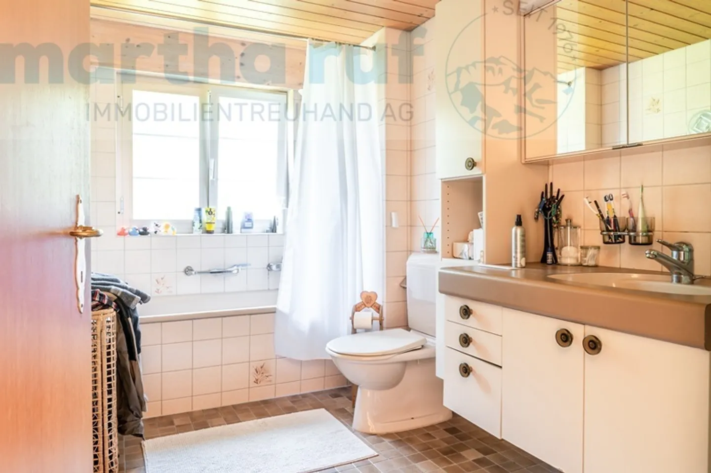 Charmantes Mehrfamilienhaus - Foto 8 von 22