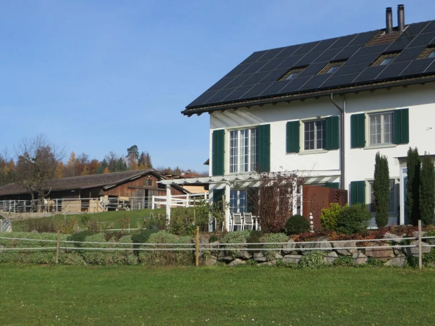 Schönes DEFH mit wunderbarer Fernsicht - Foto 1 von 12