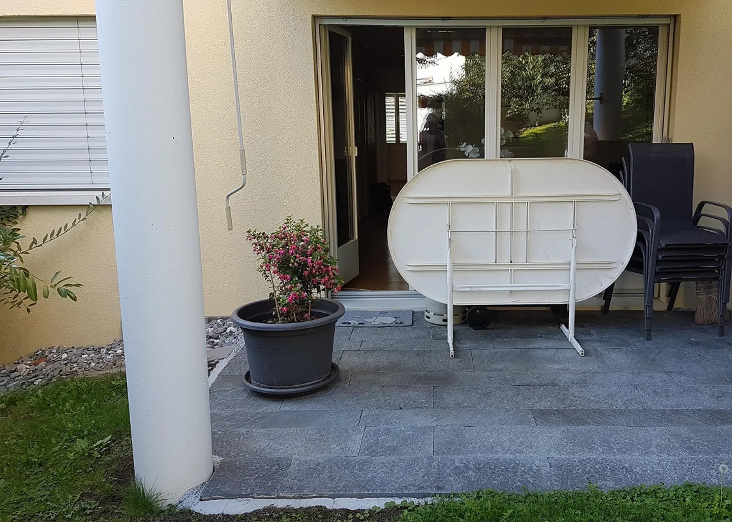 Bel et lumineux appartement de 2,5 pièces - Photo 3 sur 4