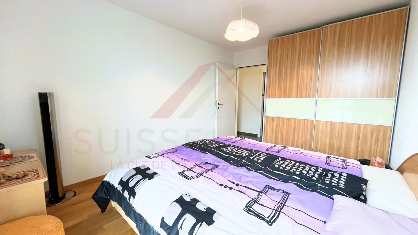 Penthouse d'exception 4,5 pièces avec grande terrasse - Vue dégagée, calme absolu et emplacement idéal - Photo 11 sur 17