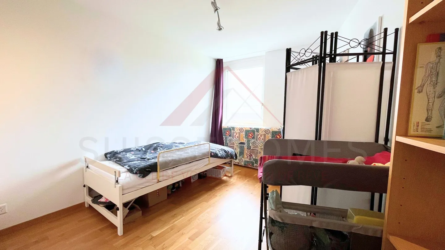 Penthouse d'exception 4,5 pièces avec grande terrasse - Vue dégagée, calme absolu et emplacement idéal - Photo 12 sur 17