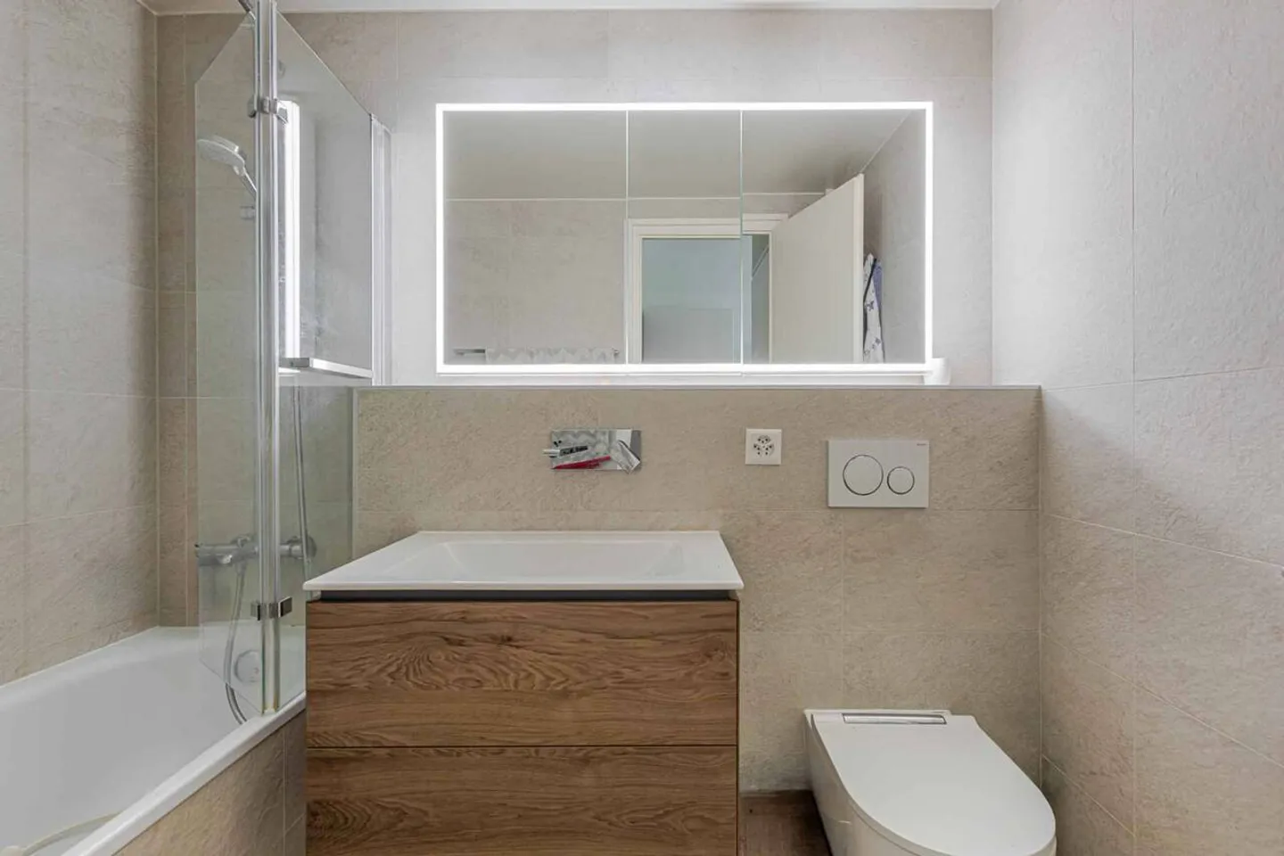 GERÄUMIGE 5-ZIMMER-WOHNUNG - Foto 5 von 10