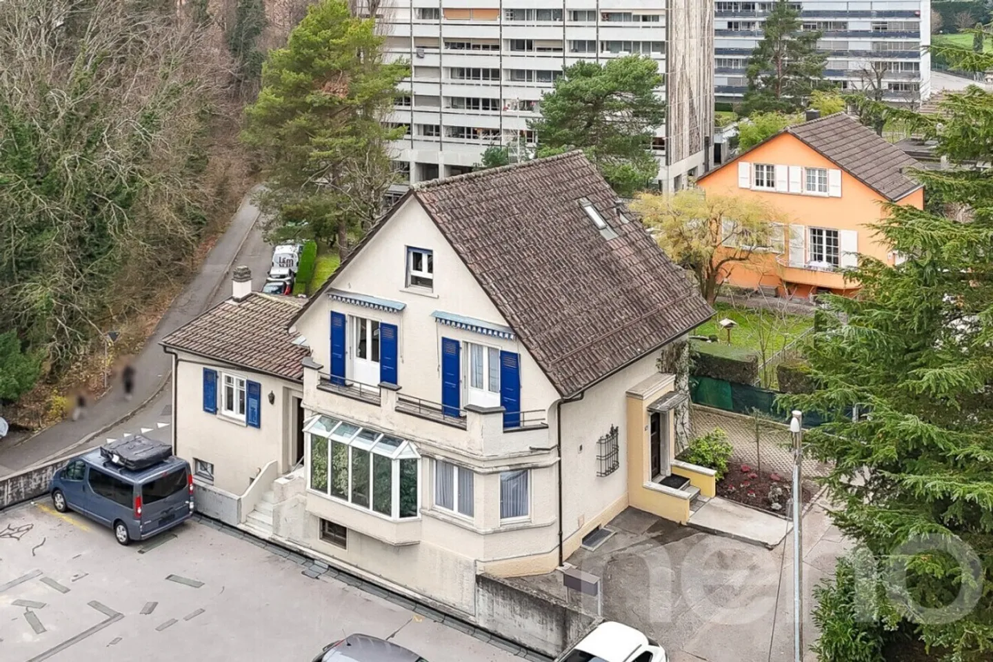 House with great potential in the center of Morges and independent apartments - Photo 1 of 12