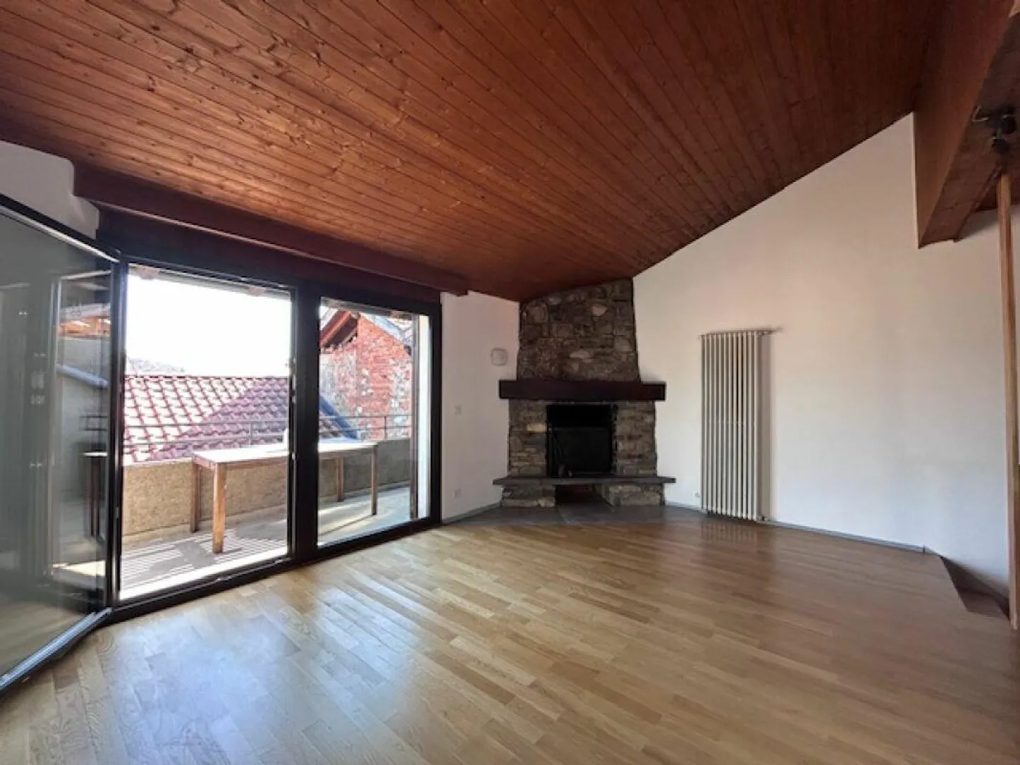 4.5 ROOM DUPLEX APARTMENT WITH GARDEN - Photo 8 of 19