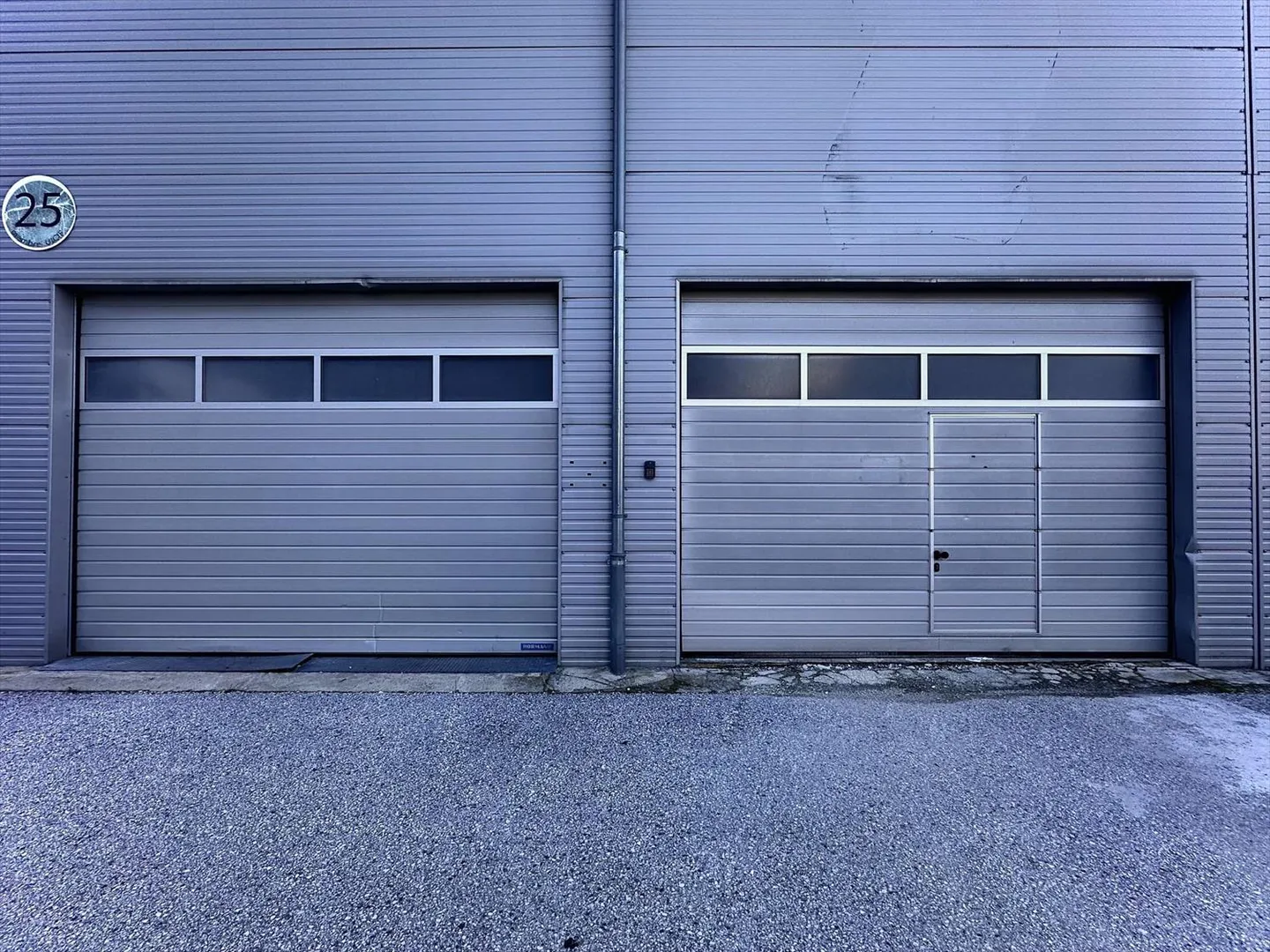 Industrial Hall for Rent in Sierre - Falcons Industrial Zone - Photo 5 of 5