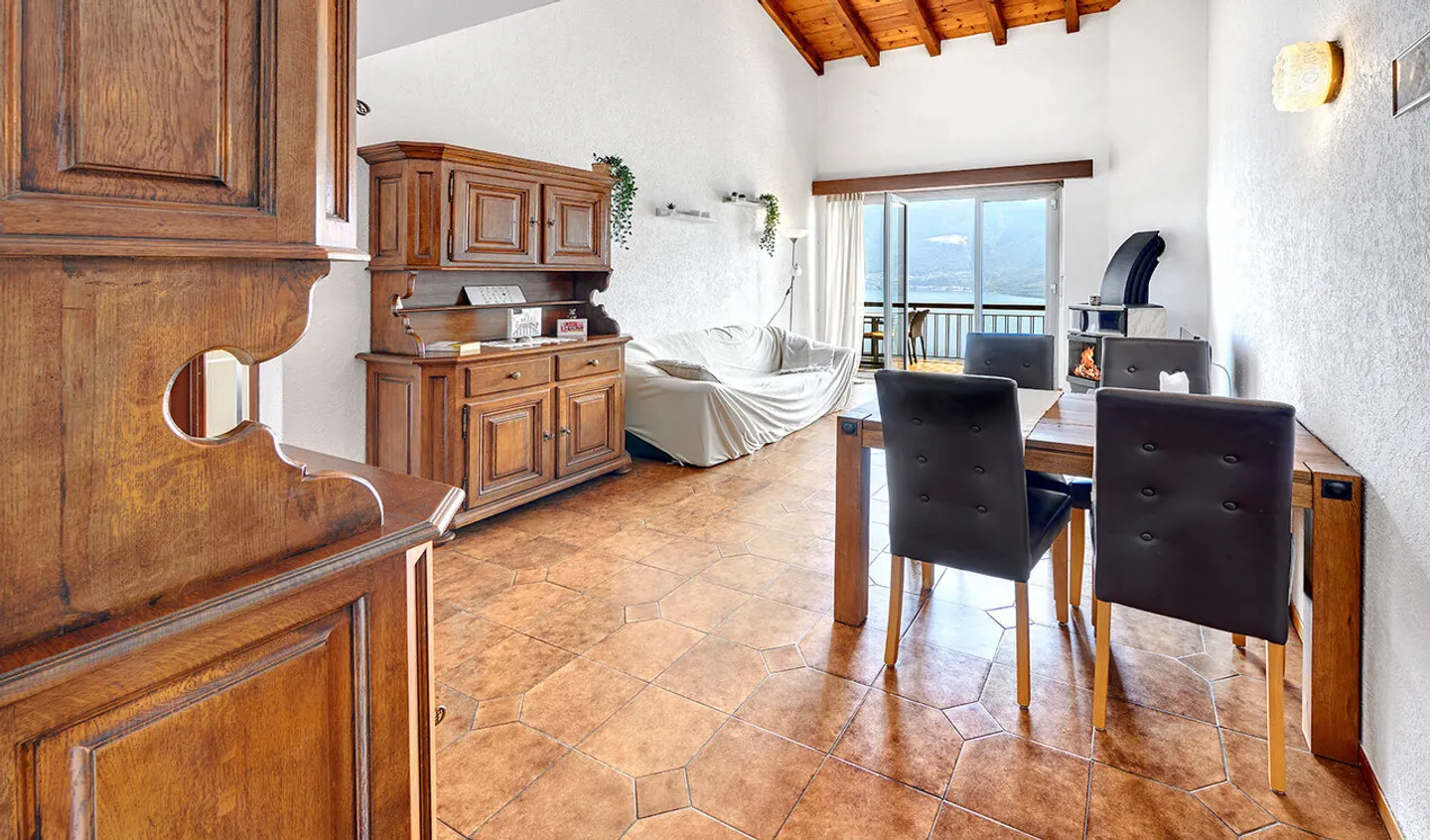 Appartement de vacances avec panorama spectaculaire sur le lac - Photo 2 sur 8