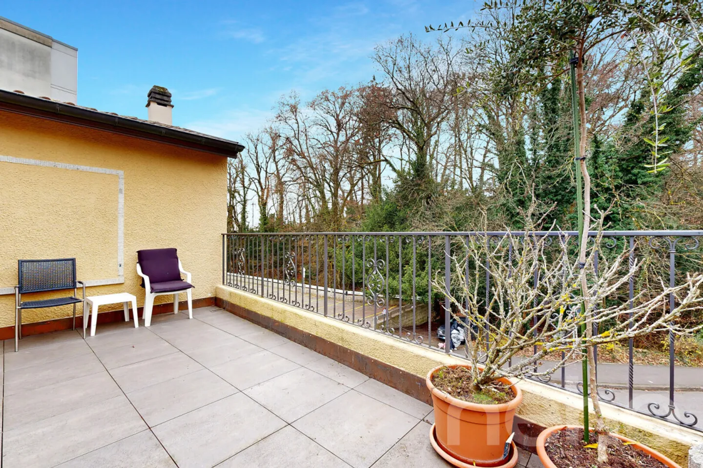 House with great potential in the center of Morges and independent apartments - Photo 5 of 12