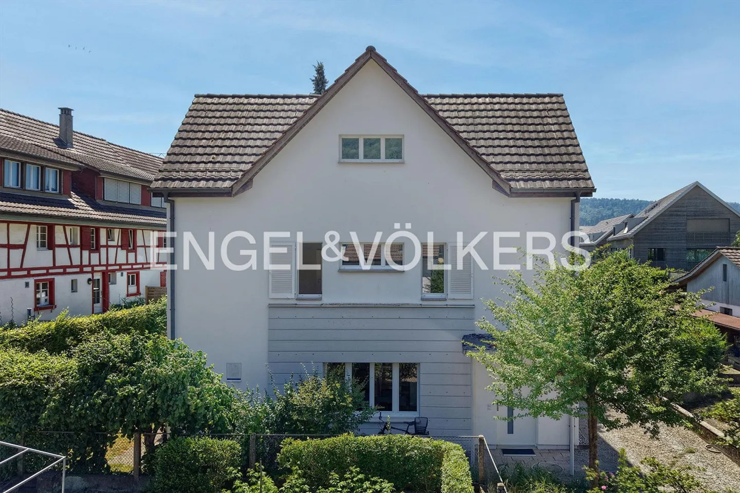 Gewöhnlich kann jeder. Dieses Haus kann mehr. - Photo 1 of 15