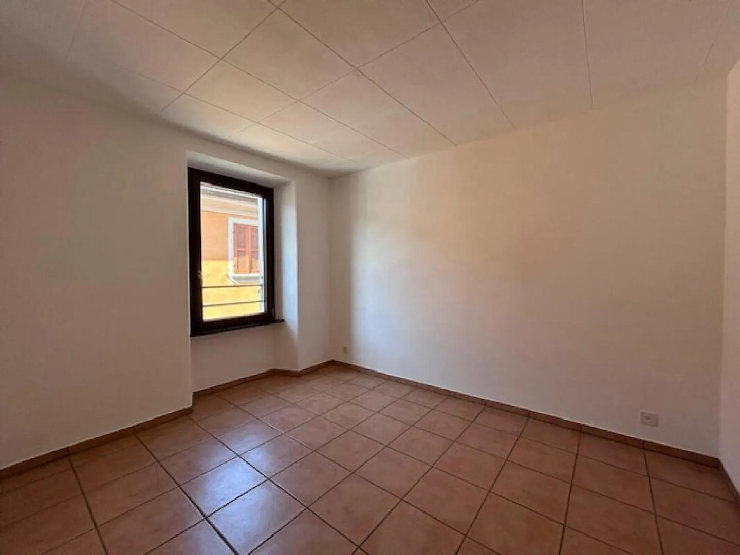 4.5 ROOM DUPLEX APARTMENT WITH GARDEN - Photo 14 of 19