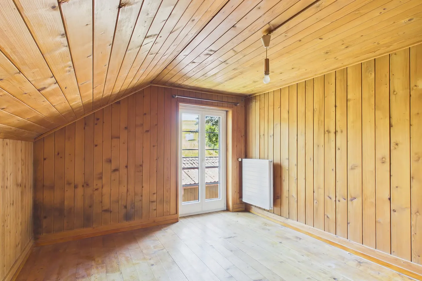 Viel Platz, viel Charme, viel Potenzial – Einfamilienhaus in Gurmels - Photo 8 of 17