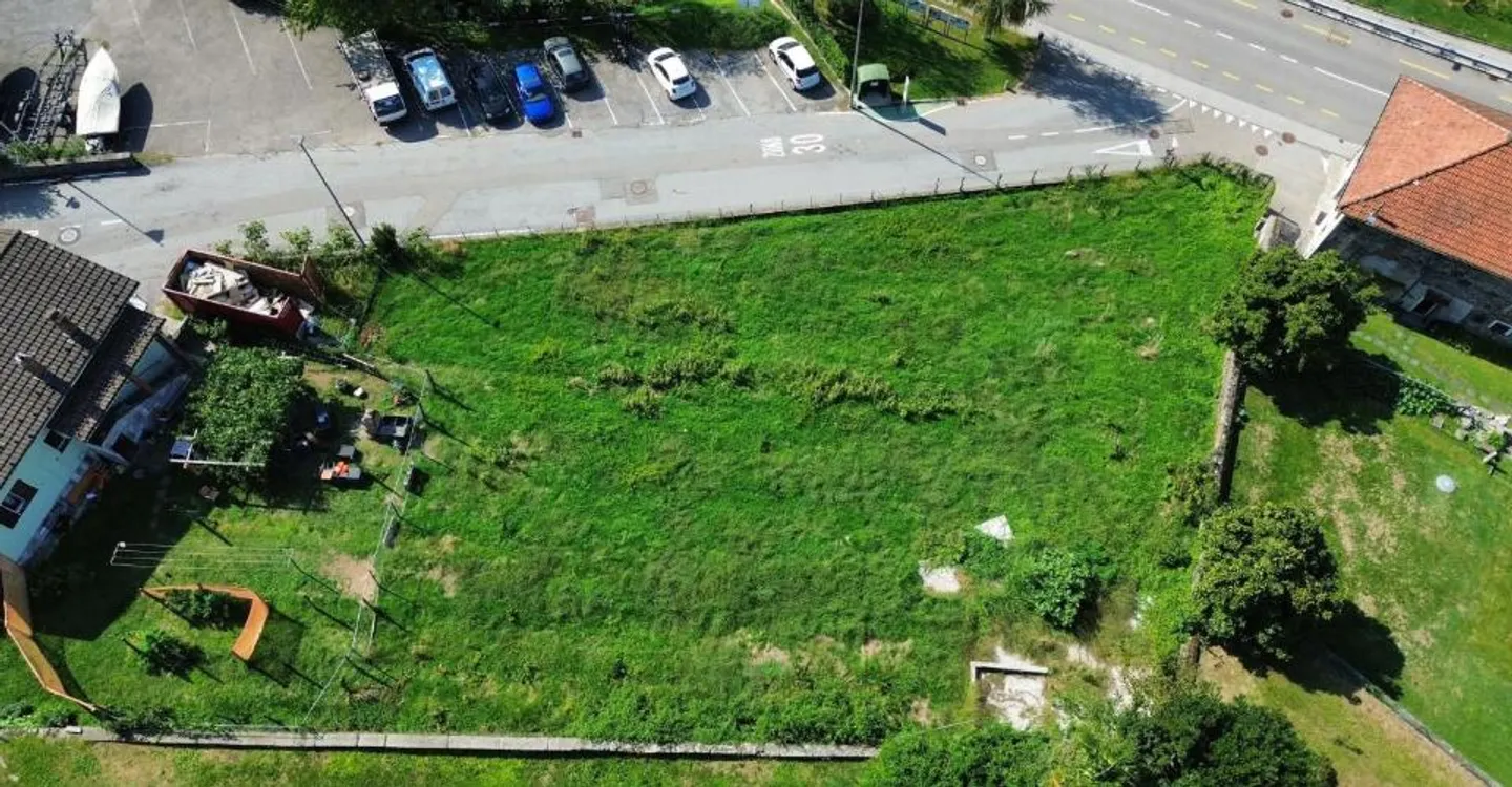 Individual villa under construction soon in Cadenazzo in a new residential complex - Photo 2 of 8