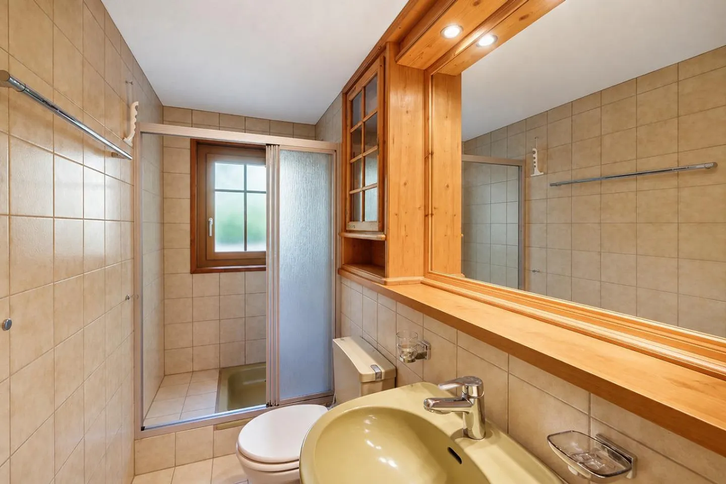 Alpine Dream Home with Panoramic View in Château-d'OEx - Photo 13 of 23