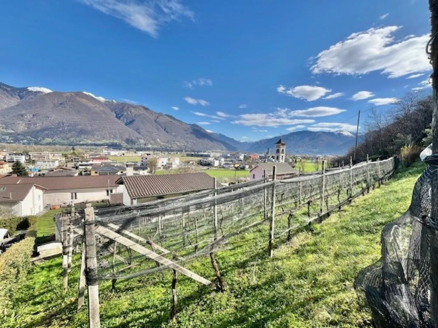 Terrain constructible à vendre - Photo 10 sur 11