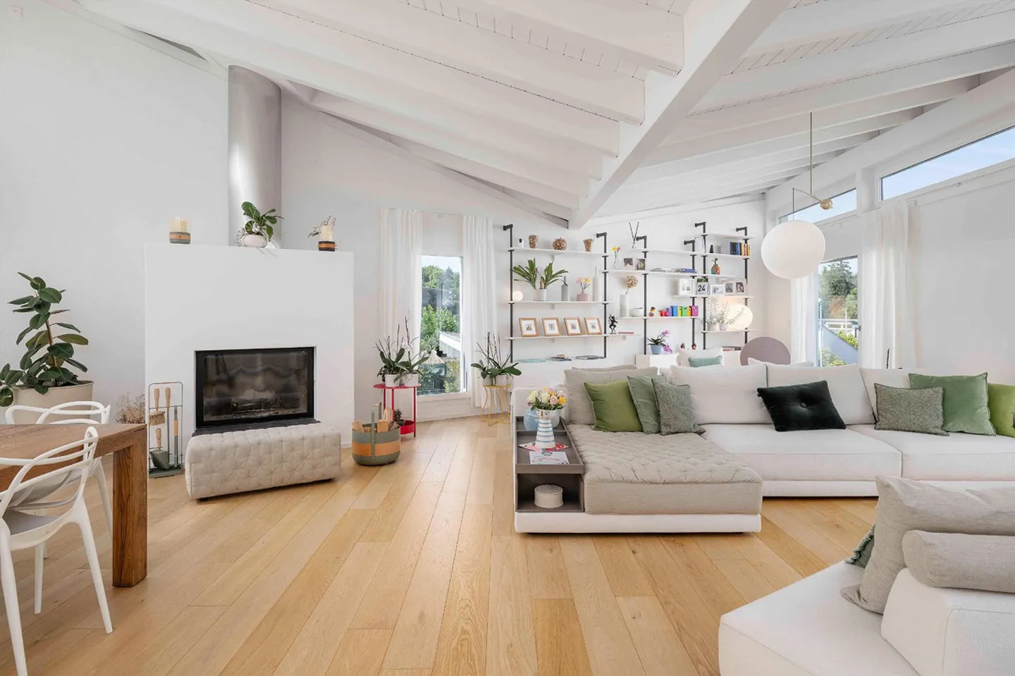 Exklusives Einfamilienhaus am Zürichberg - Foto 3 von 8