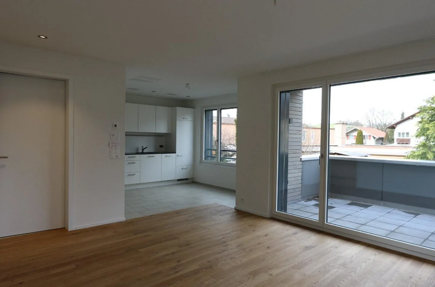 Moderne 2.5 Zimmerwohnung an zentraler Lage – Nähe Bahnhof - Photo 3 of 8
