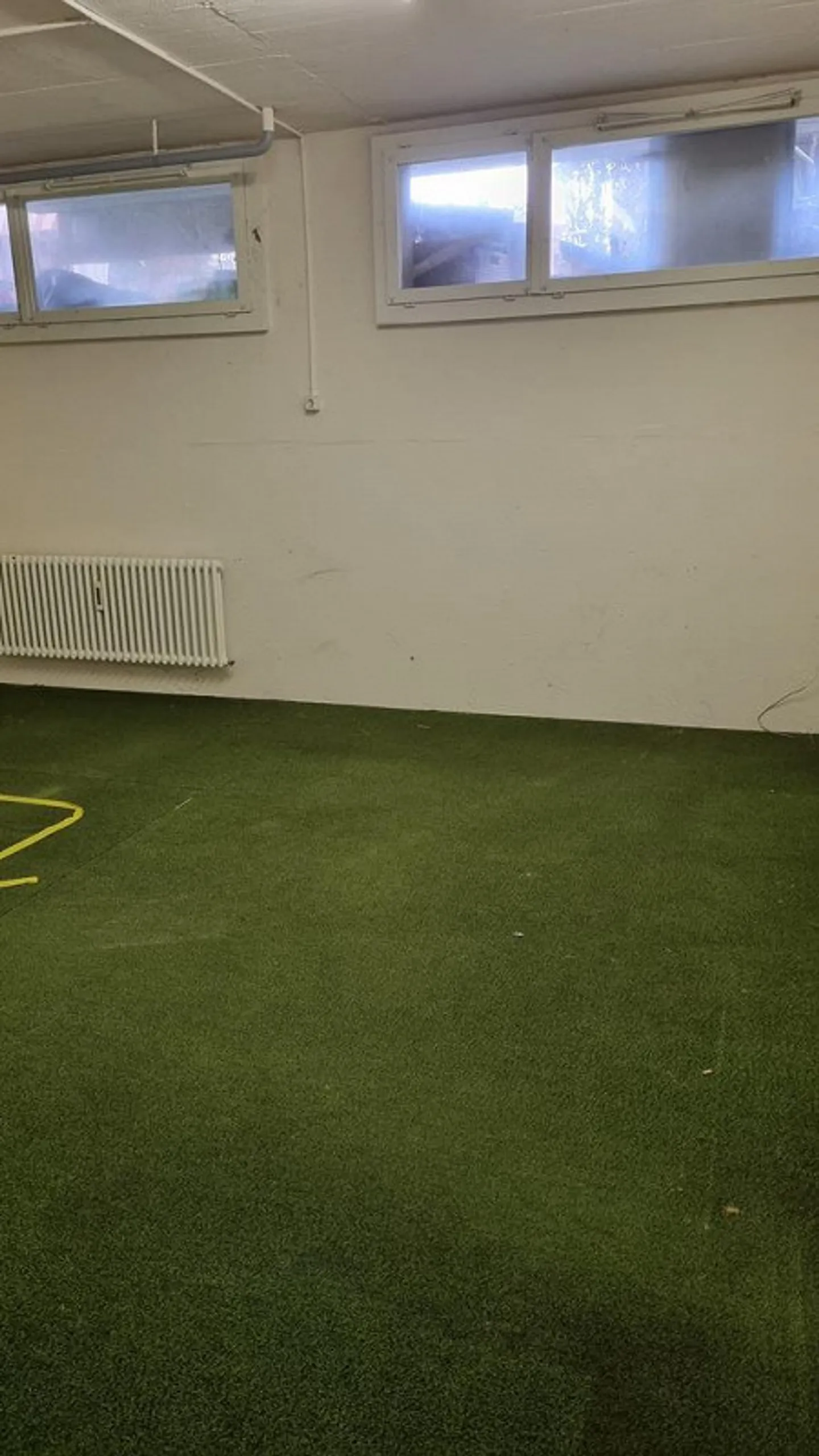 Espace polyvalent à proximité de la gare de Frenkendorf - Photo 6 sur 6