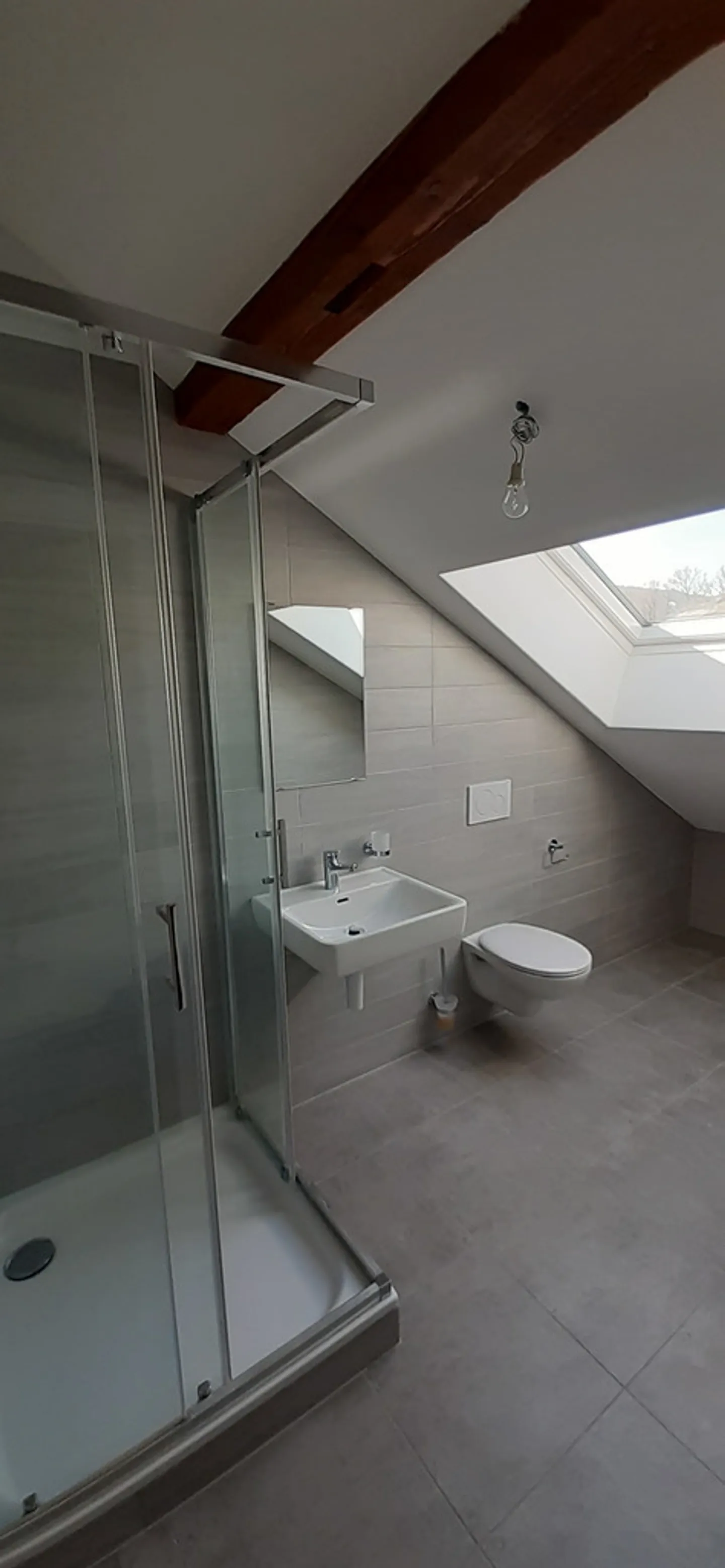 Une terrasse sur les toits orientée soleil couchant - Photo 6 sur 7