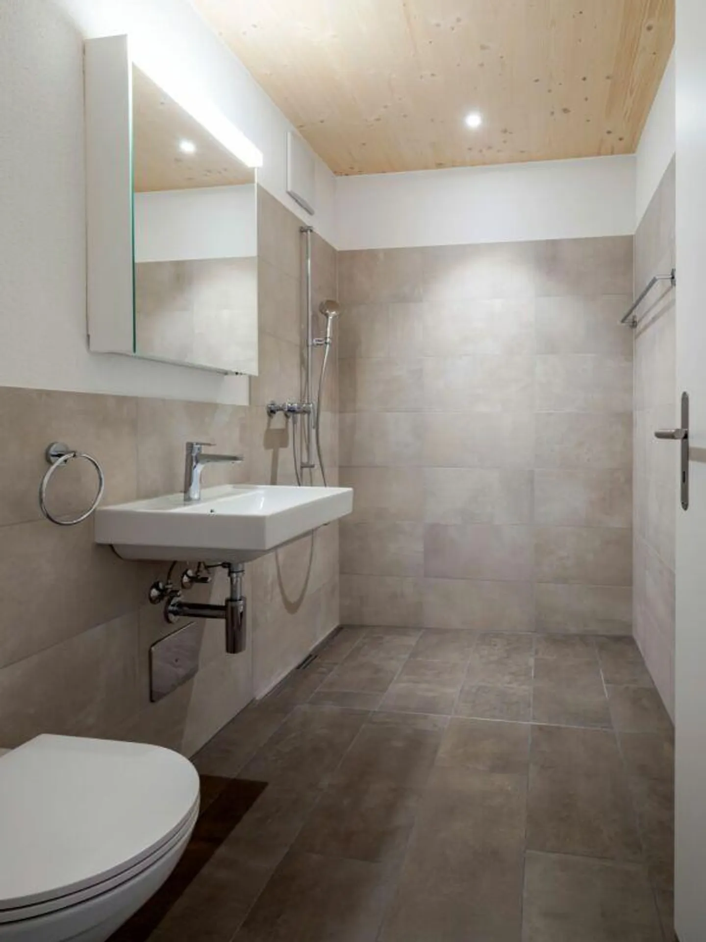 Modern 2.5-room garden apartment for rent - Photo 8 of 10