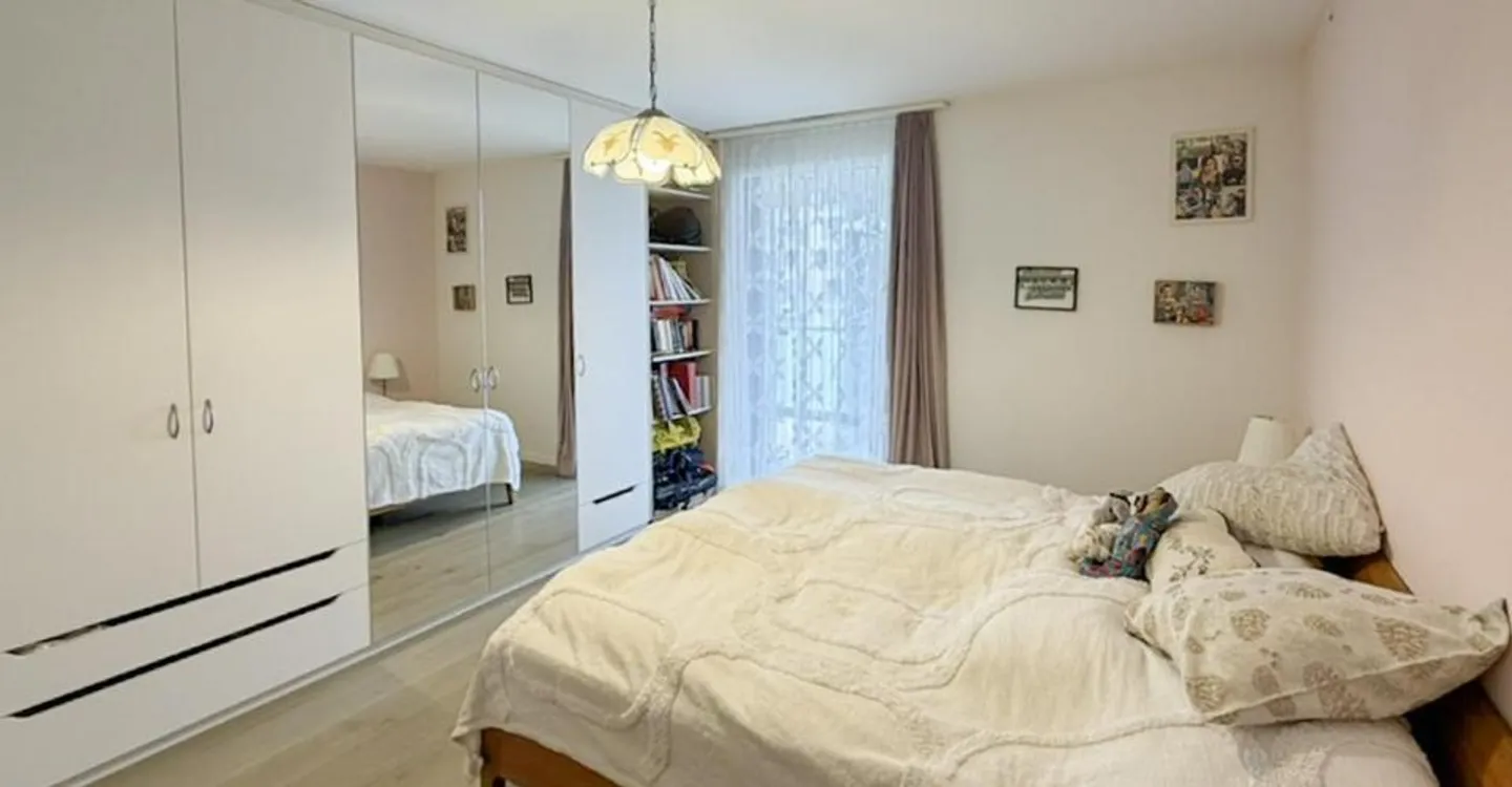 3.5-room apartment with magnificent veranda - Bulle - Photo 10 of 13