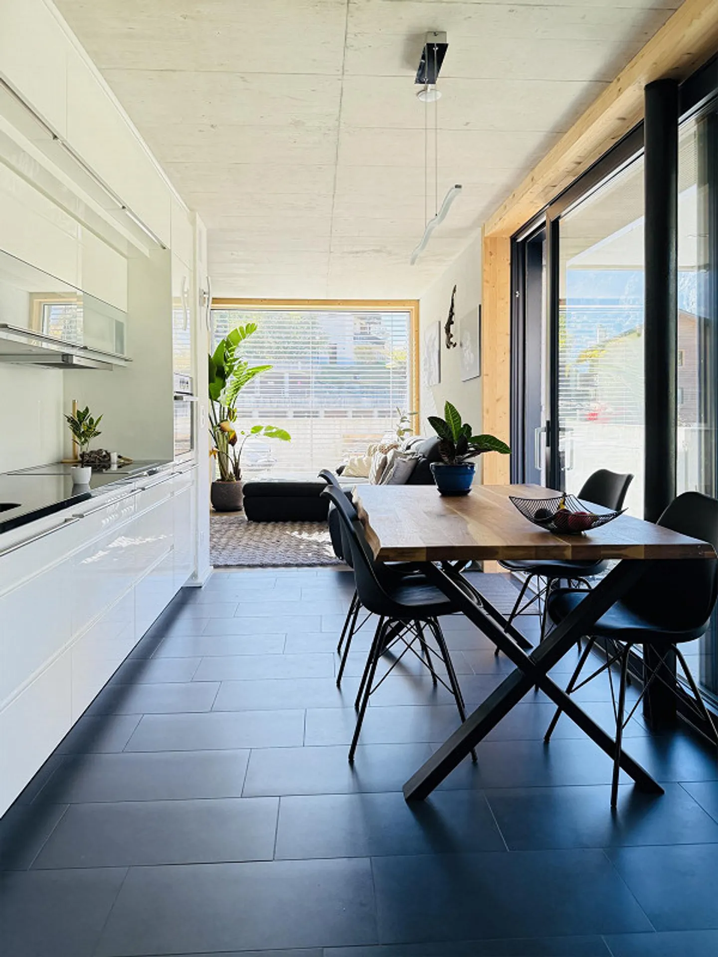 Condominium de 3,5 pièces luxueux à Grächen ensoleillé - Photo 3 sur 18