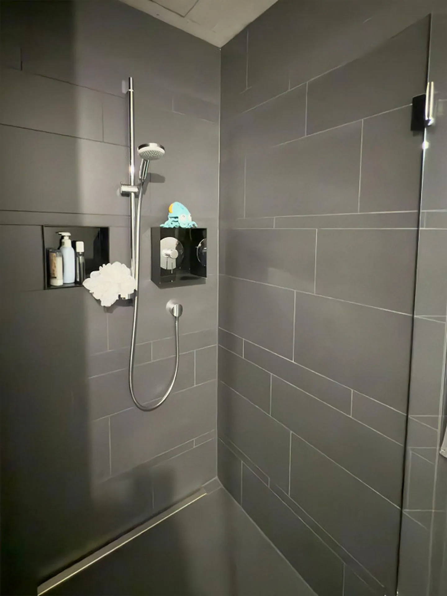 Condominium de 3,5 pièces luxueux à Grächen ensoleillé - Photo 10 sur 18