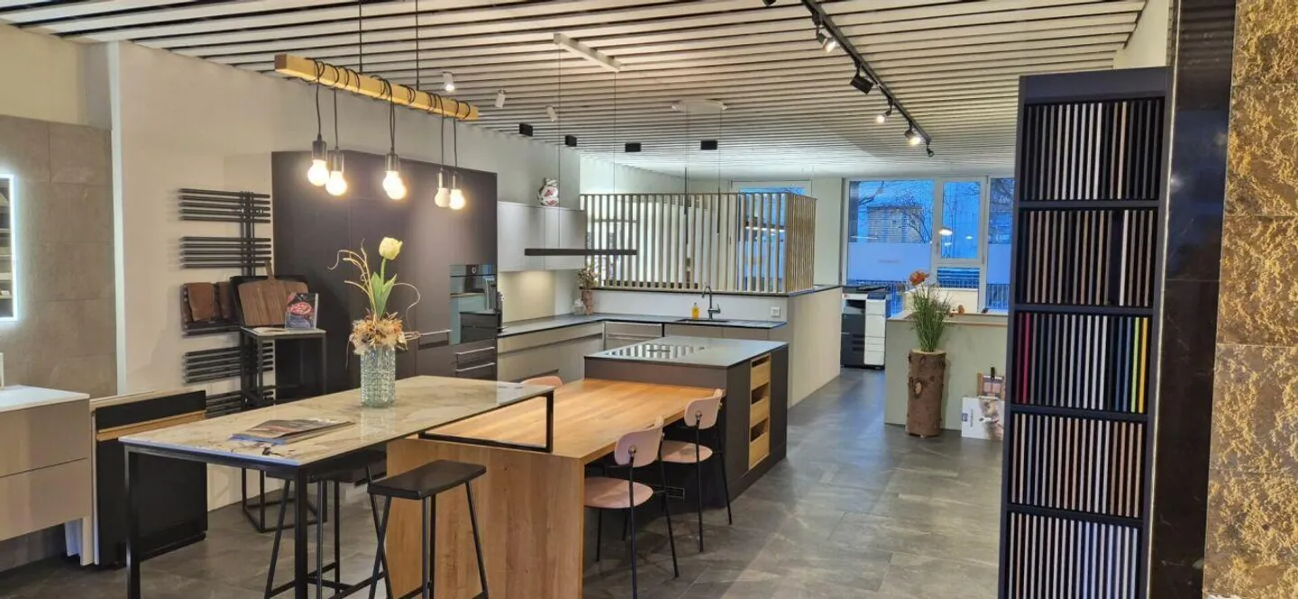 Your new business address in the heart of Wil SG - Photo 3 of 7