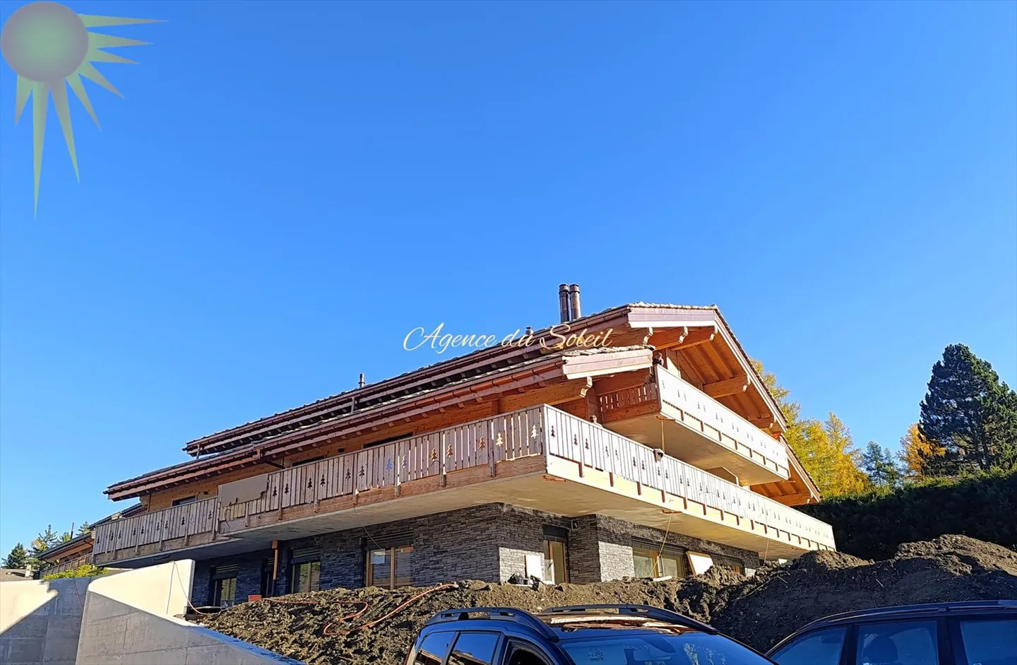 Außergewöhnliche 4.5-Zimmer-Neubauwohnung hocher Standing in Crans-Montana! - Foto 4 von 13