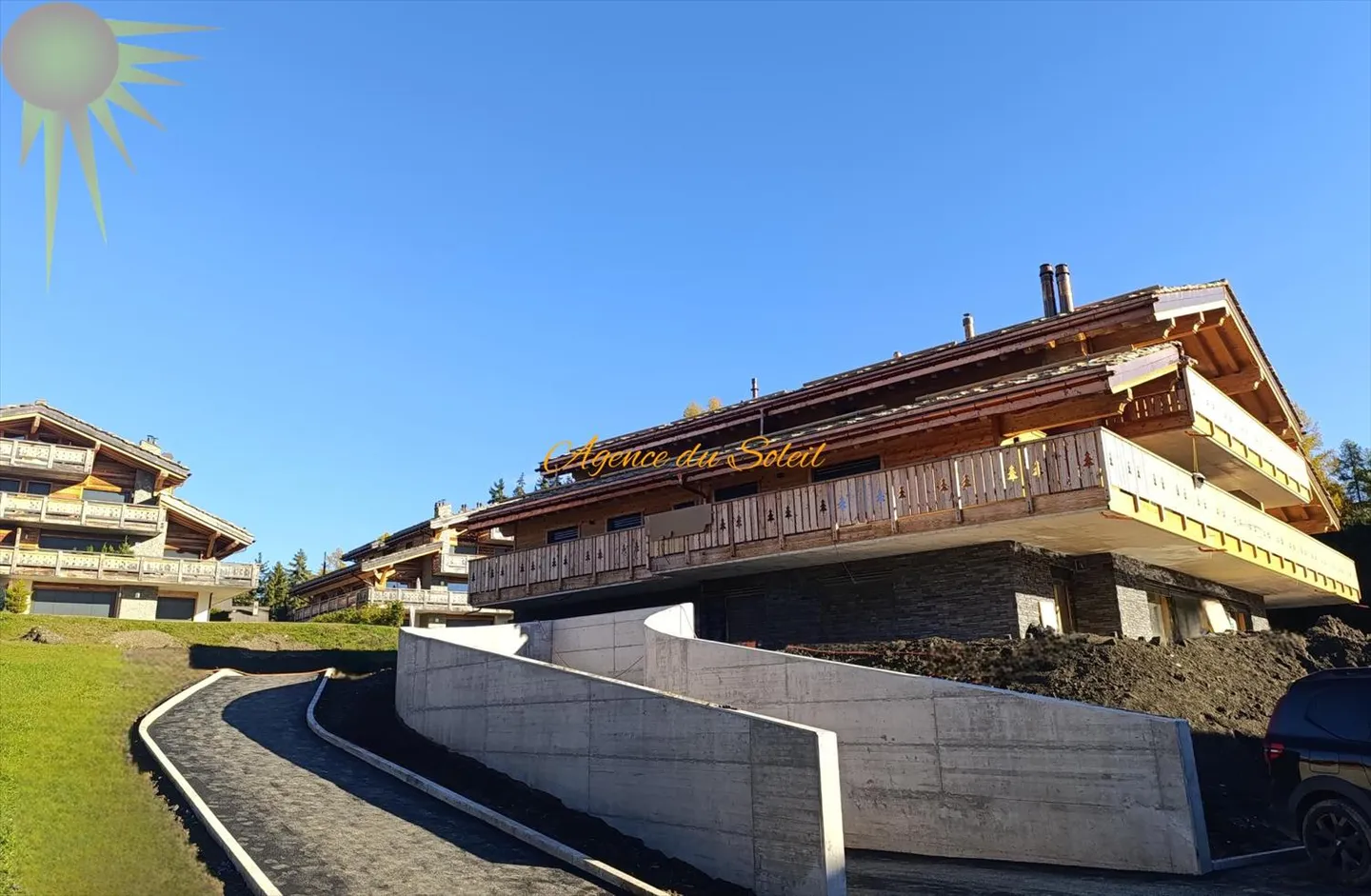 Außergewöhnliche 4.5-Zimmer-Neubauwohnung hocher Standing in Crans-Montana! - Foto 1 von 13