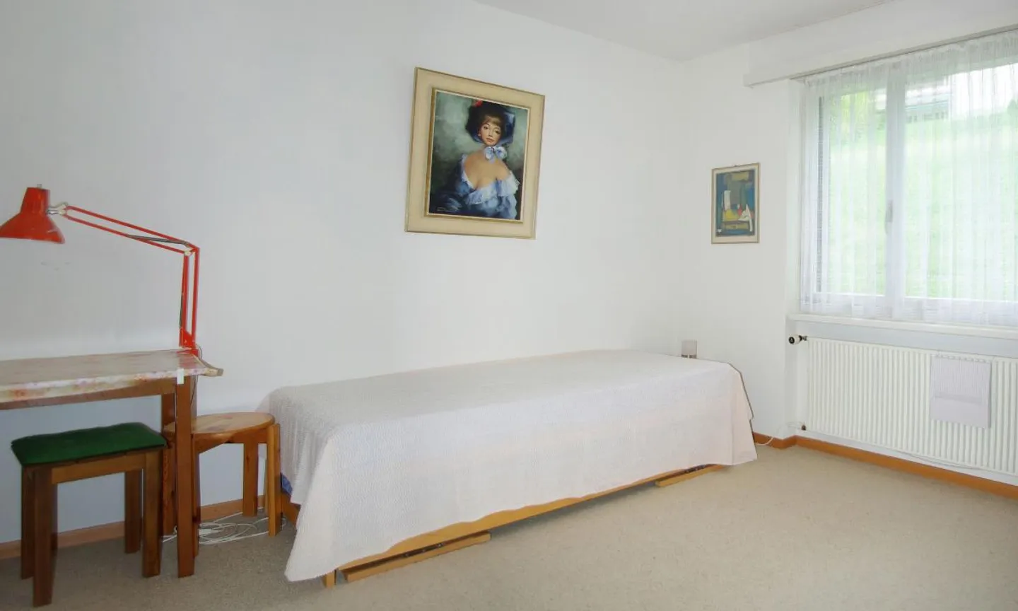 2.5 Room Furnished Apartment - Photo 3 of 5