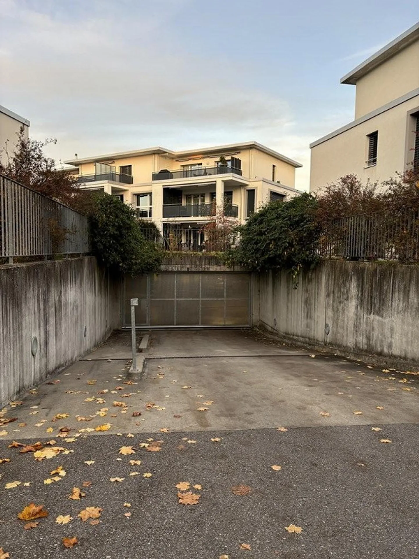 Posto auto sotterraneo a Studen - Foto 1 di 1