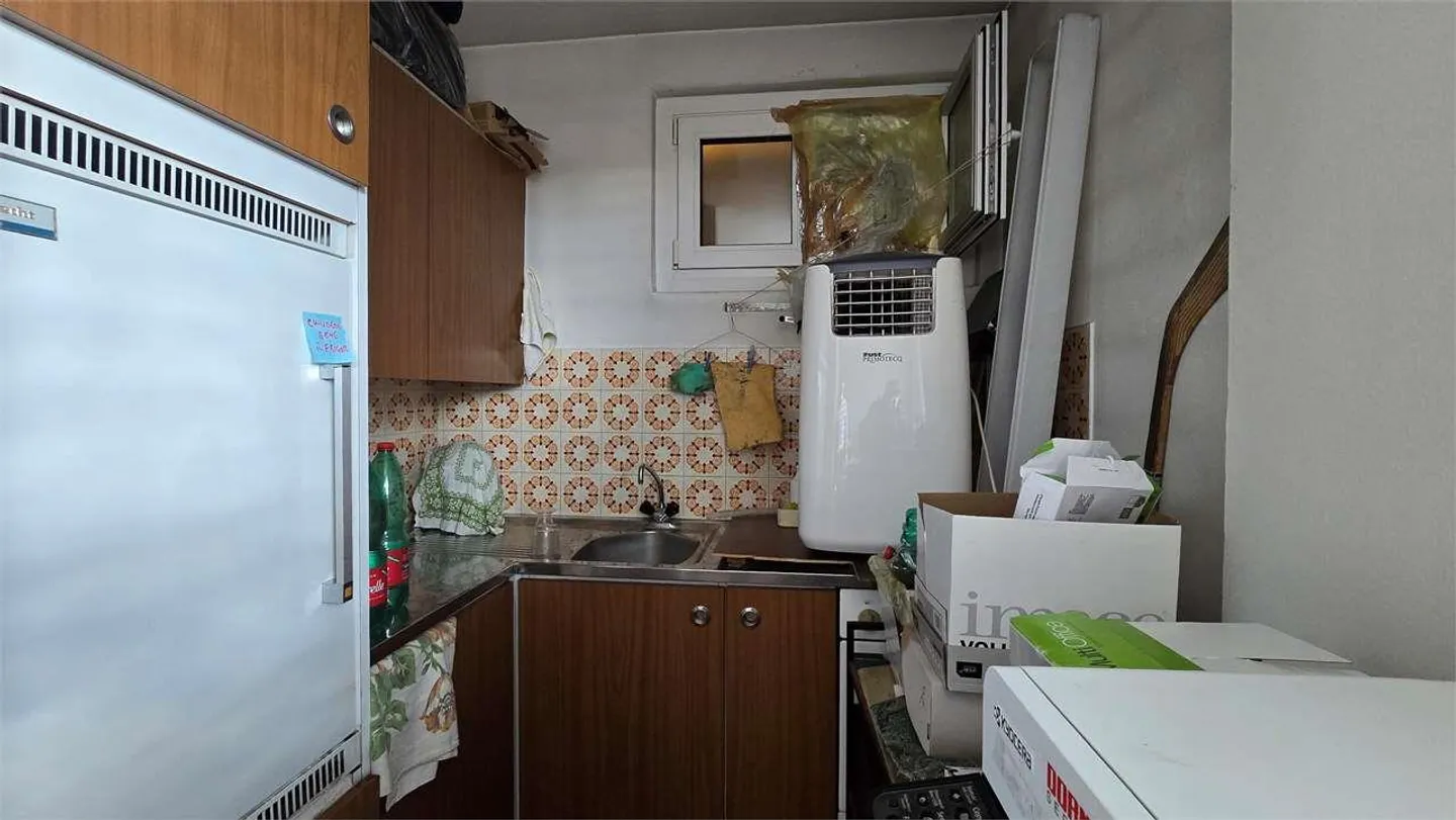 Büro/Wohnung in Chiasso - Foto 7 von 8