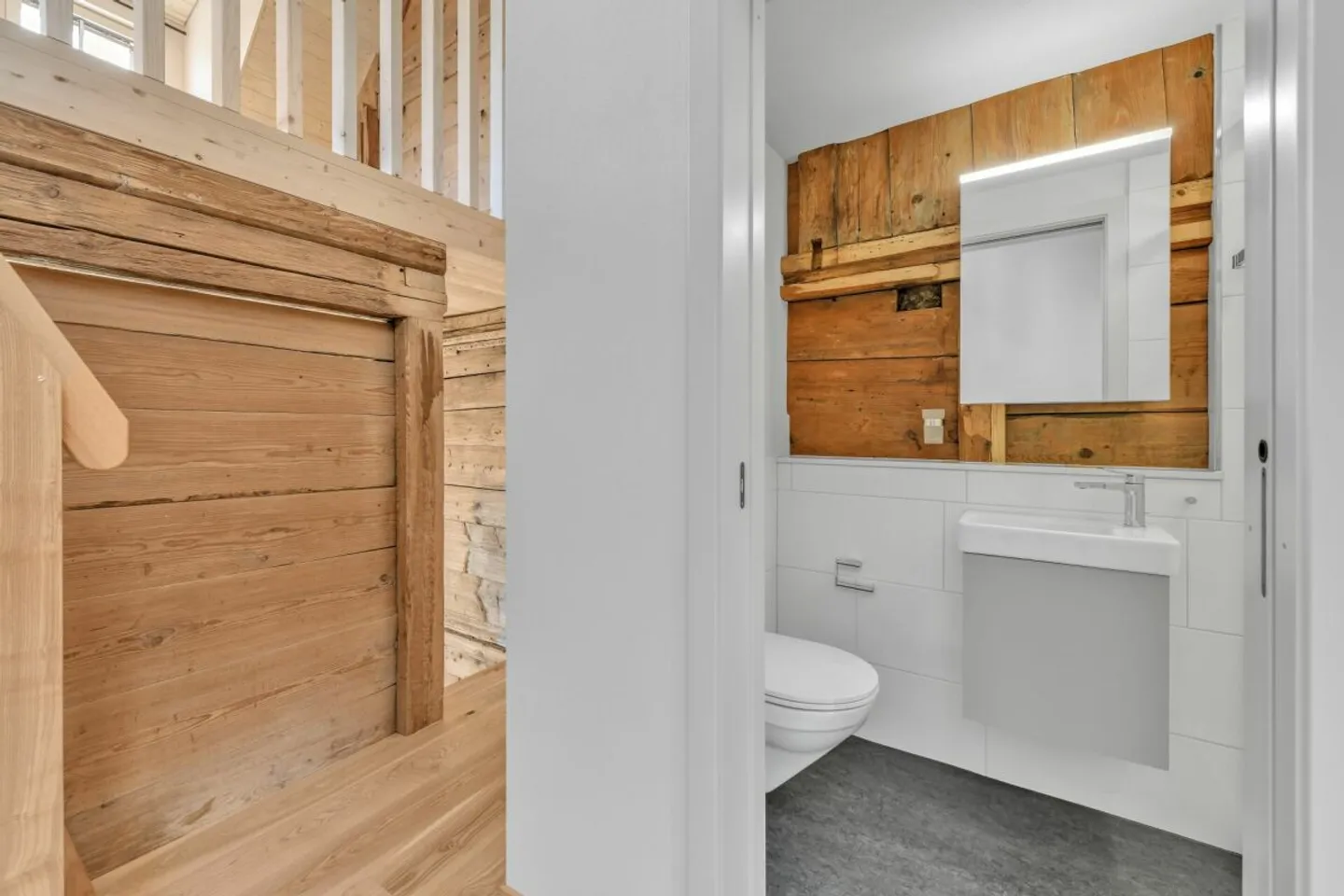 Einziehen und wohlfühlen: Charmanter 3.5-Zimmer-Hausteil, kernsaniert und bezugsbereit in Bazenheid - Foto 7 von 36